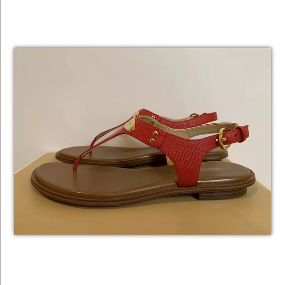Brand New Michael Kors Plate Thong Sandals - Picture 8 of 10